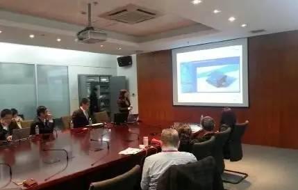 技術協同下的輕量化與智能化 云度汽車新技術交流展示會的啟示